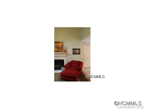 8 Foxberry - Photo 3