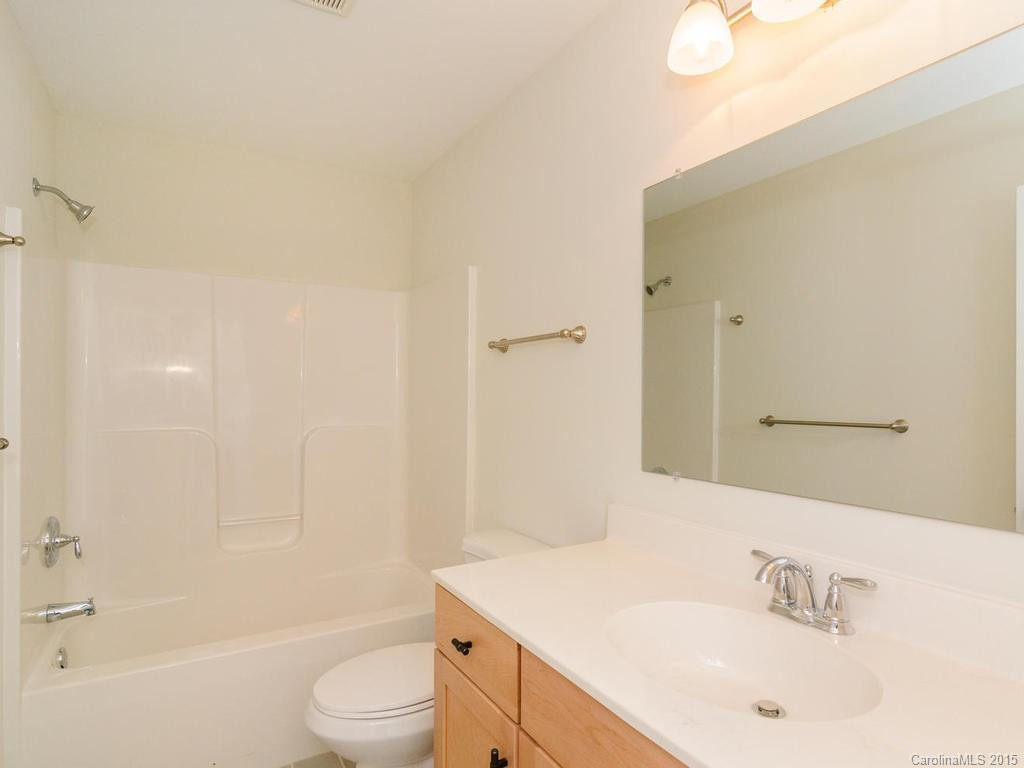 5 OAKCREST PLACE - Photo 21