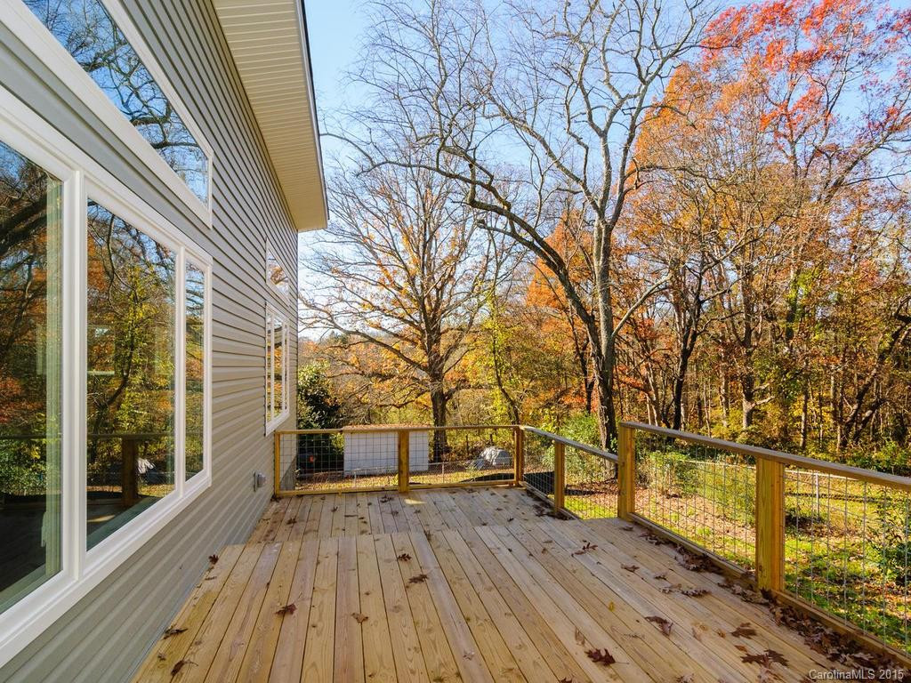 5 OAKCREST PLACE - Photo 22