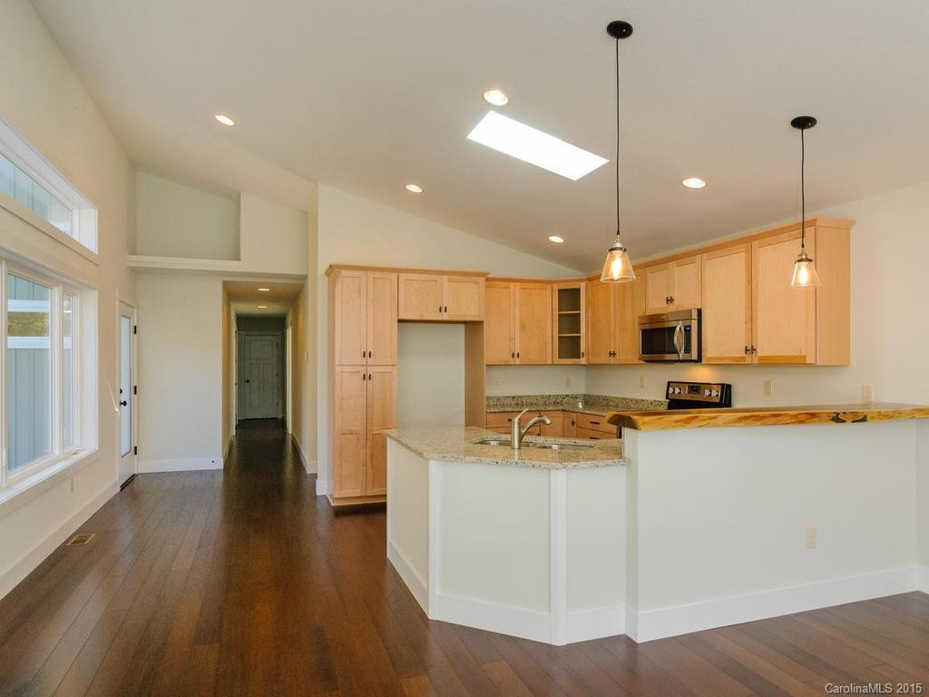5 OAKCREST PLACE - Photo 24