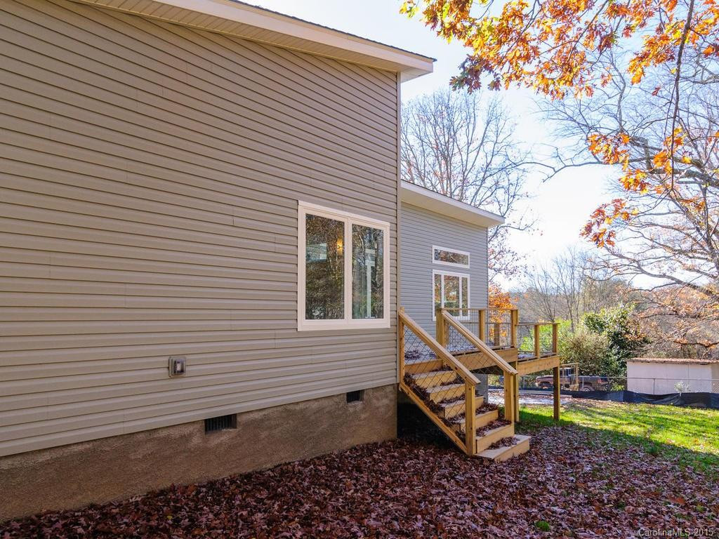 5 OAKCREST PLACE - Photo 6
