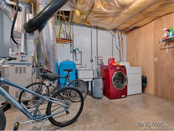 61 EVITA COVE ROAD - Photo 16