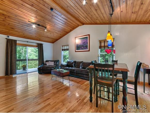 61 EVITA COVE ROAD - Photo 7