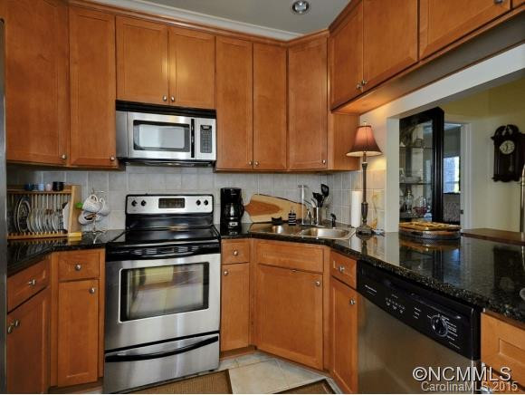9 KENILWORTH KNOLL, #120 - Photo 2