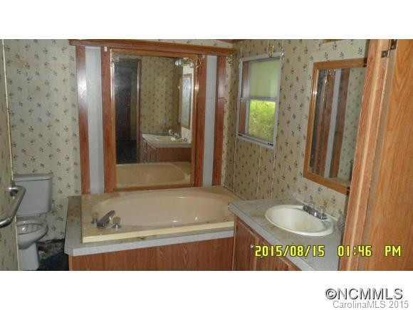 70 Thomas Lane - Photo 8