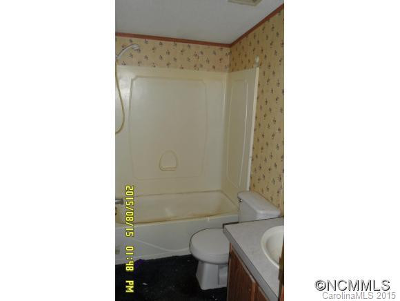 70 Thomas Lane - Photo 9