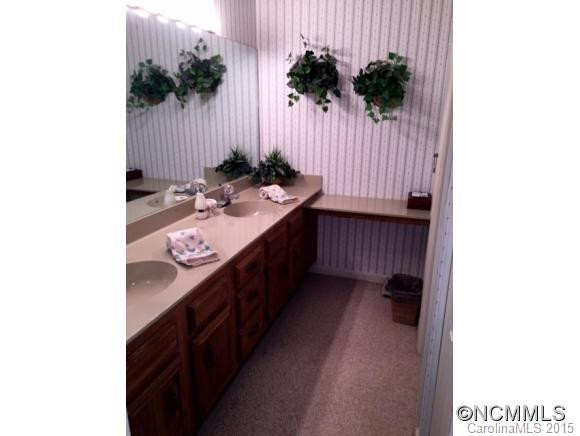 87 Willow Road #D-9 - Photo 10