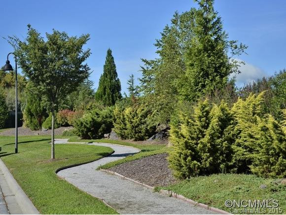 181 BRICKTON VILLAGE CR #306 - Photo 17