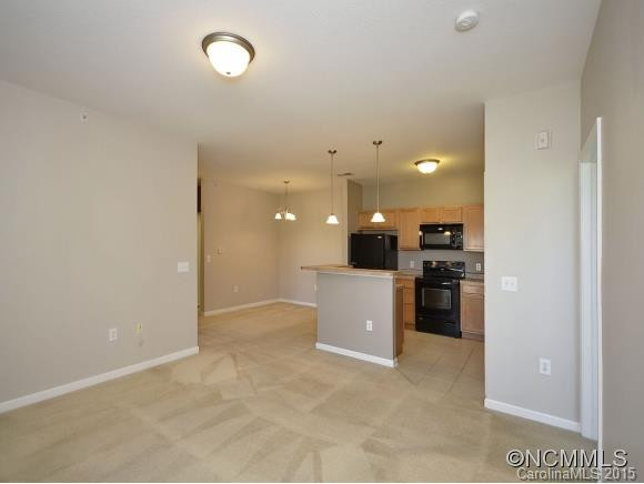181 BRICKTON VILLAGE CR #306 - Photo 5