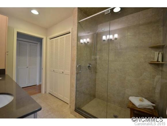 140 South Drive - Photo 12