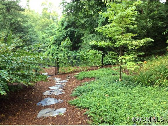 140 South Drive - Photo 22