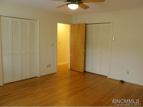 8 Reeves Street - Photo 14