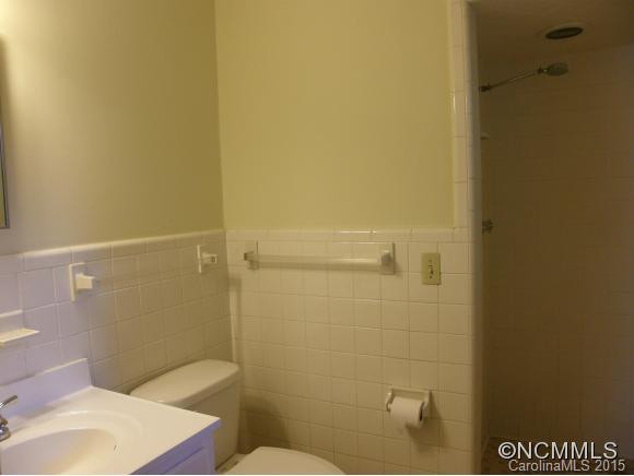 8 Reeves Street - Photo 15