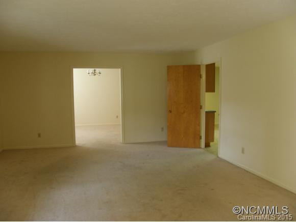 8 Reeves Street - Photo 5