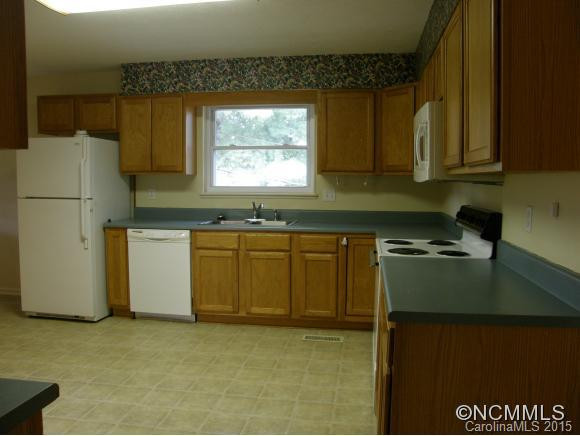 8 Reeves Street - Photo 9