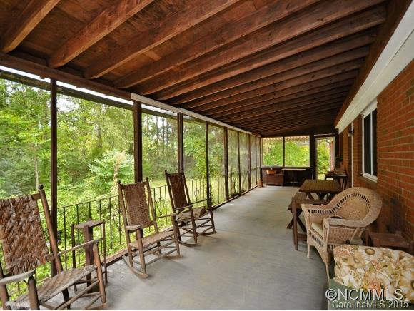 19 RED OAK RD - Photo 8