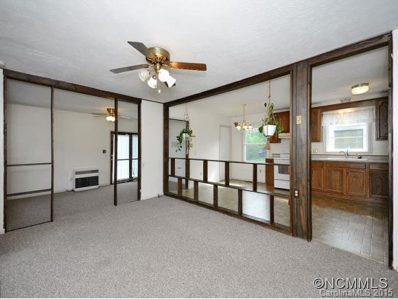 428 CHRISTIAN CREEK RD - Photo 3