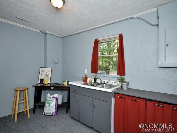 18 WILLIAMS ROAD - Photo 12