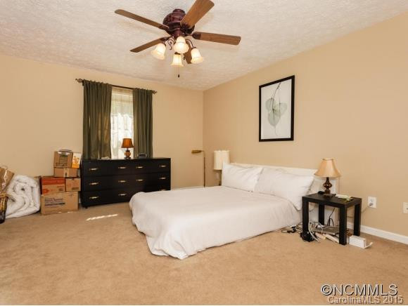 292 COVE CREEK LANE - Photo 8