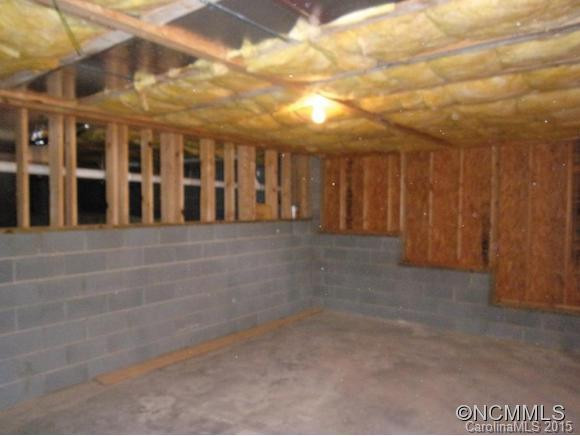 19 Danbury Lane - Photo 17