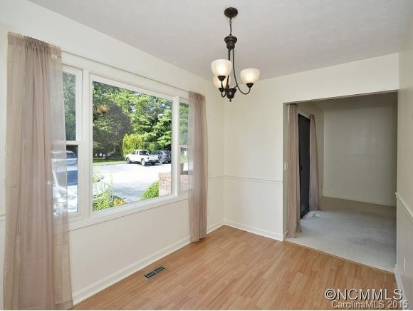 1765B HAYWOOD MANOR ROAD - Photo 5