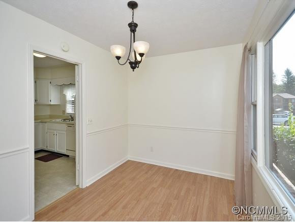 1765B HAYWOOD MANOR ROAD - Photo 6