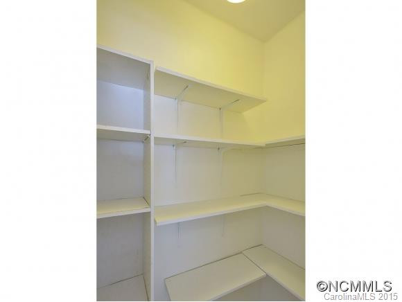 1765B HAYWOOD MANOR ROAD - Photo 9