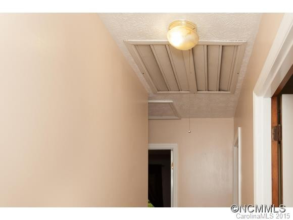 35 Ferenvilla Drive - Photo 17