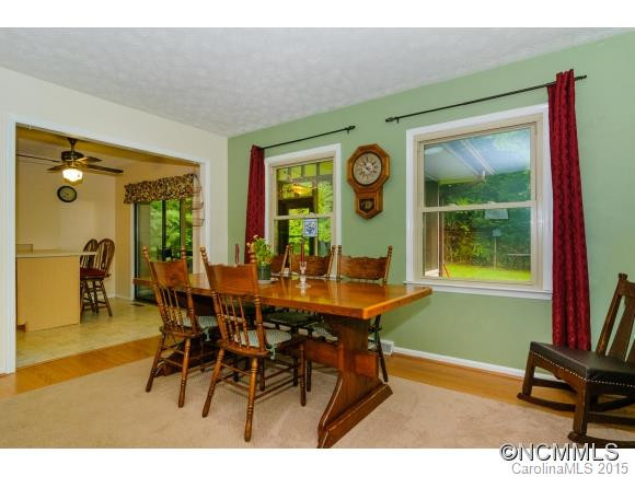 35 Ferenvilla Drive - Photo 6