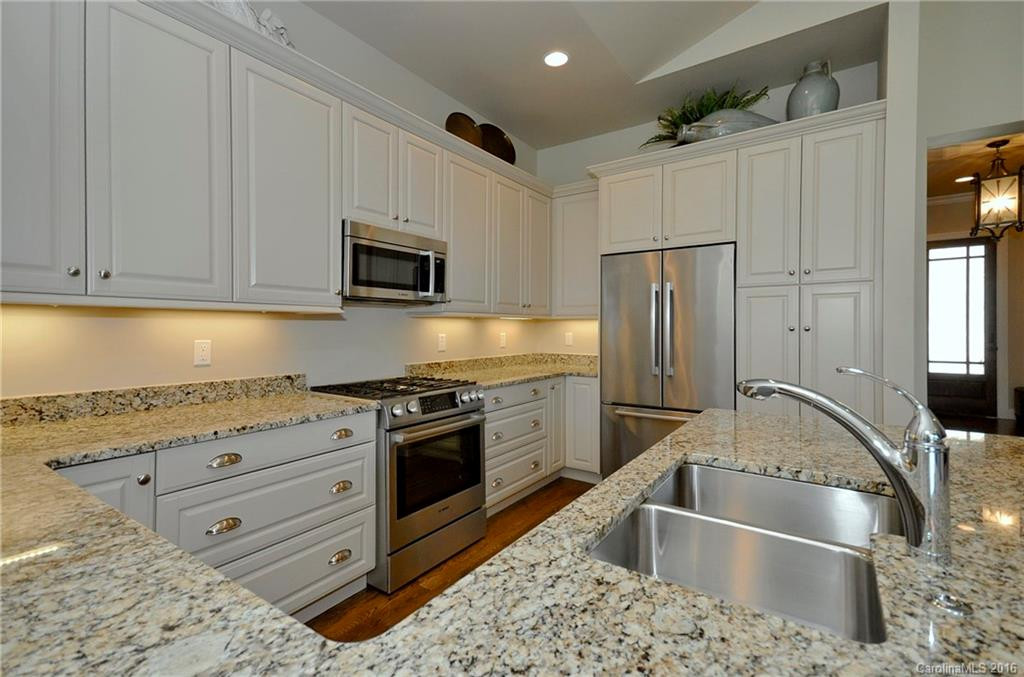 0001 Plateau Drive #1 - Photo 7