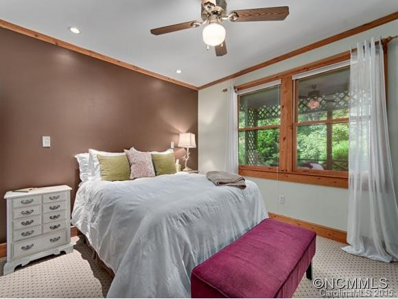 333 SUGAR HOLLOW RD - Photo 13