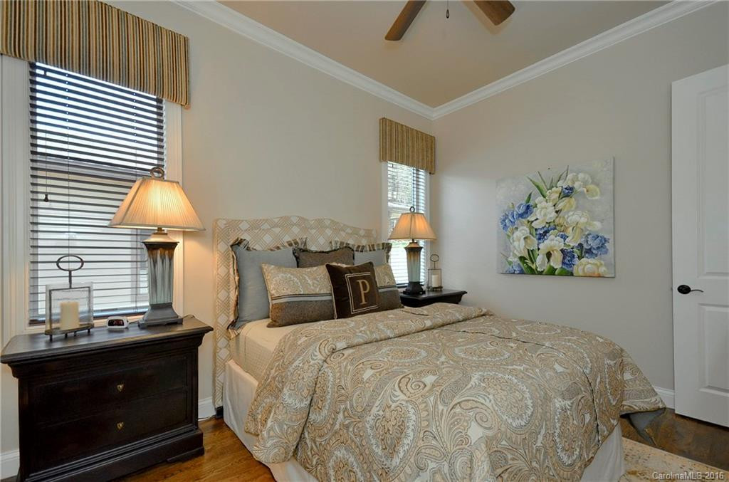 0004 Plateau Drive #4 - Photo 2