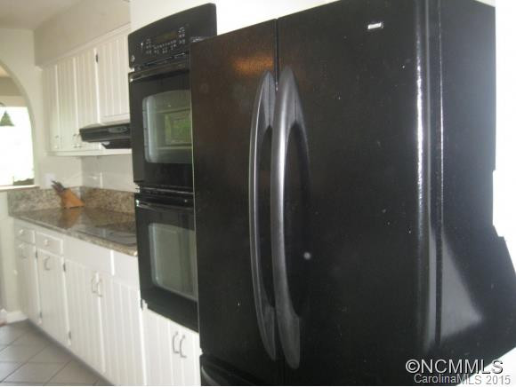 114 Fairway Drive - Photo 3