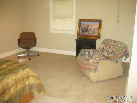 114 Fairway Drive - Photo 7