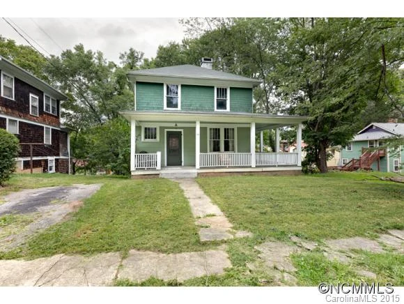 53 Woodlawn Avenue