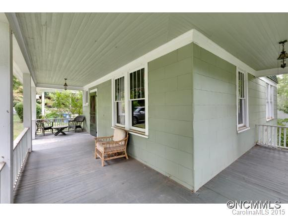 53 Woodlawn Avenue - Photo 3