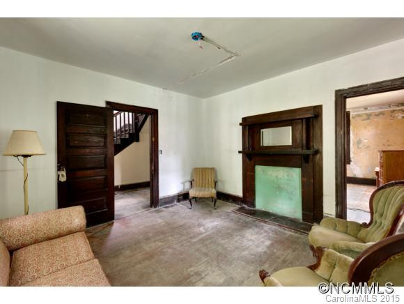 53 Woodlawn Avenue - Photo 6
