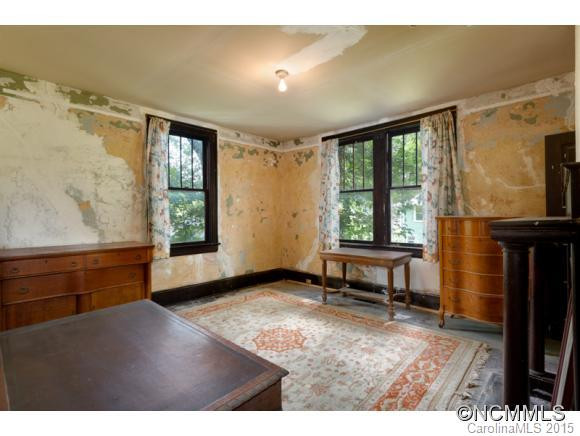 53 Woodlawn Avenue - Photo 7