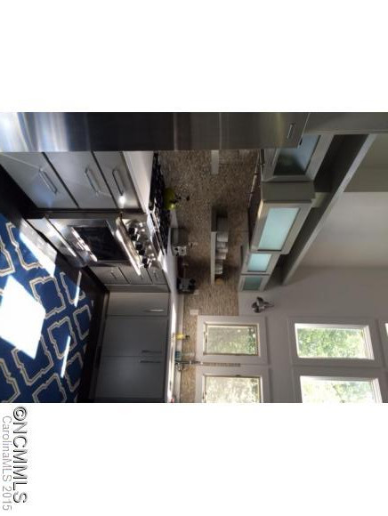 375 Robin Hood Rd. - Photo 5