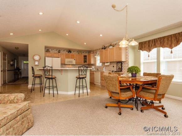 33 Gray Wolf Lane - Photo 5