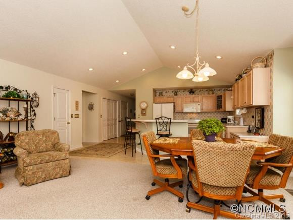 33 Gray Wolf Lane - Photo 6