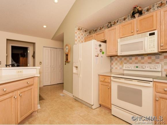 33 Gray Wolf Lane - Photo 9