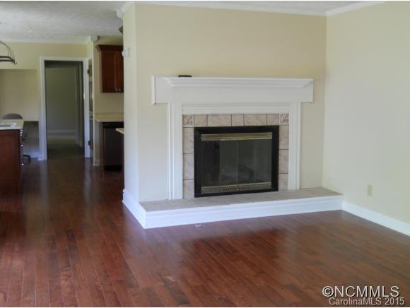201 Crooked Creek Road - Photo 6