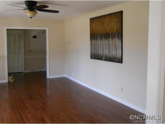 201 Crooked Creek Road - Photo 10