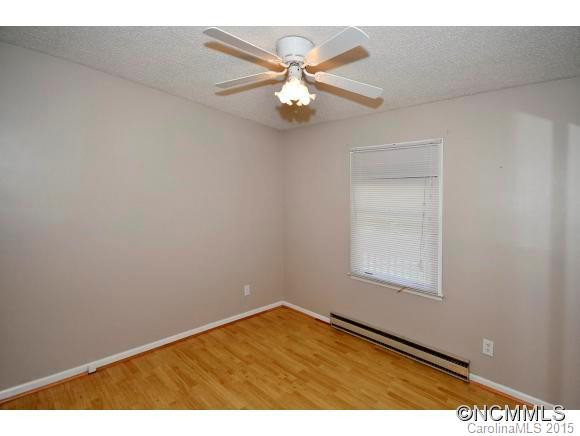 20 Brownwood Est. - Photo 9