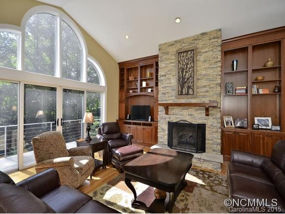 1001 HIGH VISTA DRIVE - Photo 4