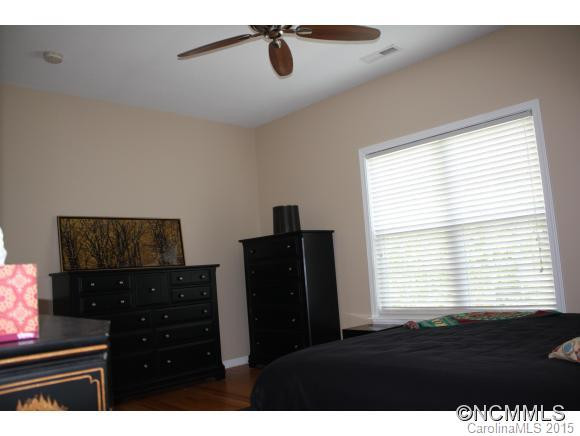 28 Oakcrest Place - Photo 12
