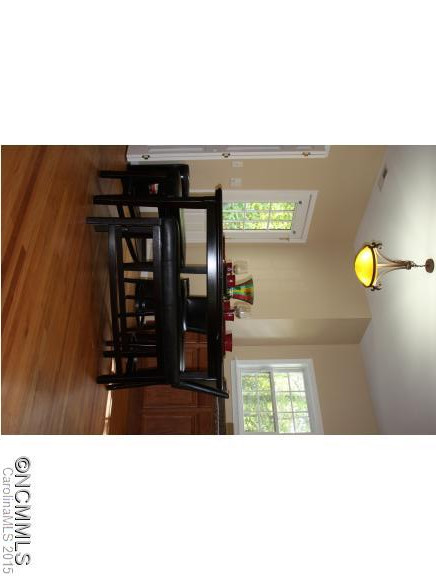 28 Oakcrest Place - Photo 7