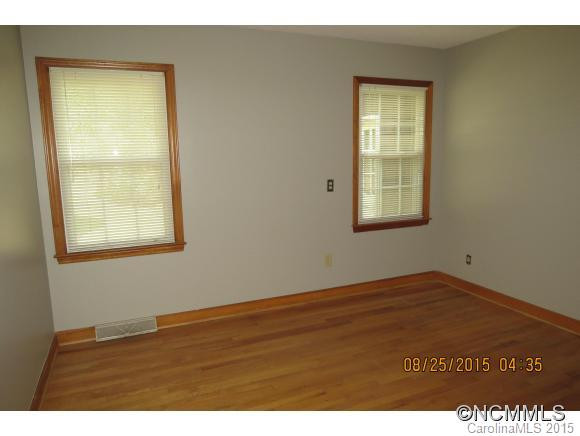 134 Azalea Drive - Photo 11
