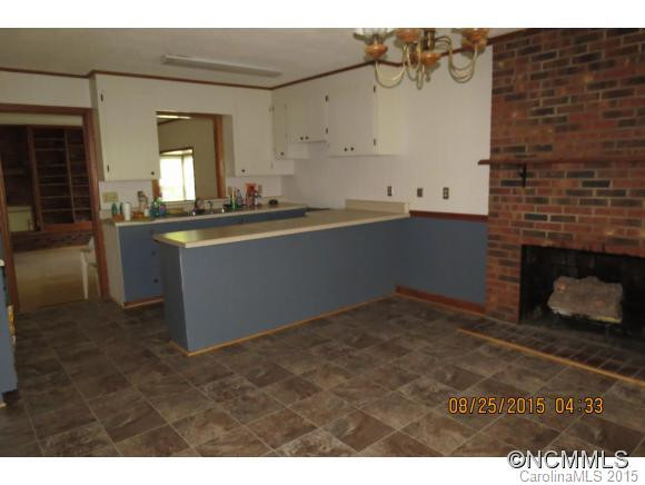 134 Azalea Drive - Photo 4